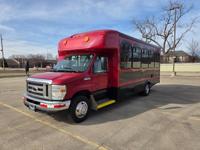NON CDL 2016 Ford E-450 Shuttle Bus Kansas City - Image 10