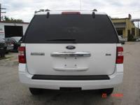 2009 Ford Expedition XLT with 3rd row seating CONROE - Image 5