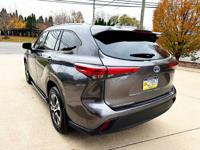 2021 TOYOTA HIGHLANDER XLE PREMIUM HYBRID WITH 3rd ROW SEAT LUXURY SU PHILADELPHIA - Image 6