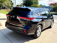 2020 Toyota Highlander LE AWD WITH 3rd ROW SEAT SUV ! PHILADELPHIA - Image 4