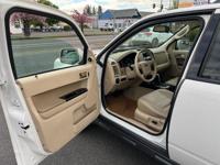 💥CLEAN 2012 Ford Escape Limited AWD BACKUP CAM BLUETOOTH💥 South Salem - Image 8
