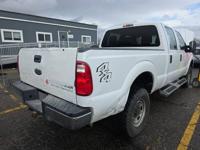 2015 FORD F250 SUPER CREW 4X4 ALL OPTIONS NO STARTCOST NEW K Denver - Image 4