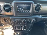 2020 Jeep Gladiator Sport-4 Door- 4WD-12.9K Miles-Reduced Price! Urbana, IL - Image 9