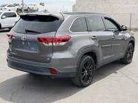 2019 Toyota Highlander SE BUY HERE PAY HERE & CREDIT UNION FINANCE (928)-750-2502 - Image 4