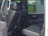 🛻2019 GMC SIERRA 1500 SLT New lift and Wheels Package Houston - Image 9