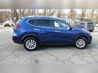 2018 Nissan Rogue SV AWD 4dr Crossover - Image 9