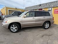 2007 Toyota Highlander Hybrid Limited AWD*VERY CLEAN*LOADED*CLEAN TITL SUPERIOR AUTO SALES - Image 4