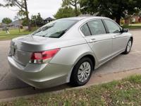 2008 Honda Accord LX Norman - Image 6