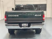 2001 Dodge Ram 2500 Laramie 4X4 6-SPEED MANUAL / 5.9L CUMMINS DIESEL 2500 + MM Investment Cars-Gladstone / WE SHIP NATIONWIDE - Image 7