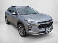 2025 Chevrolet Trax LT Chevy SUV AUTONATION Call (281) 801-8046 to confirm availability - April 21st - Image 4