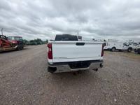 2021 Chevrolet Silverado 2500HD LT Diesel 4x4 Crew Cab Short Bed Pick S Manning Rd El Reno, Ok / N.E.Corner of I-40 & Manning - Image 9