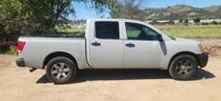 2005 Nissan Titan Truck v8 Auto. 4door . All power. Runs great, Tags San Marcos - Image 2