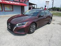 2024 NISSAN ALTIMA SV - Image 2