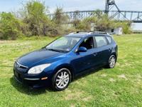 2012 Hyundai Elantra GLS 4dr Wagon _Hyundai_ _Elantra_ _Sedan_ - Image 3