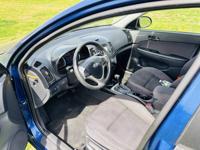 2012 Hyundai Elantra GLS 4dr Wagon _Hyundai_ _Elantra_ _Sedan_ - Image 7