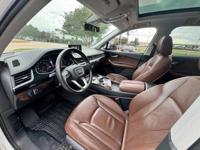 2017 Audi Q7 Premium Quattro - Clean Title - Financing Available Houston - Image 7