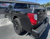 2019 Nissan TITAN Clarksville, TN - Image 8