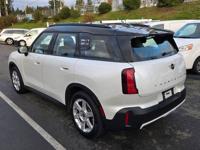 2025 MINI Cooper Countryman S ALL4 AWD Automatic Wagon Under Warranty! Bellevue - Image 6