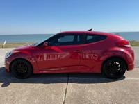 2013 Hyundai Veloster RE:MIX LA MARQUE TX - Image 9