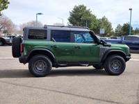 2024 Ford Bronco Everglades suv Green Metallic CALL 720-307-6446 FOR AVAILABILITY - Image 3