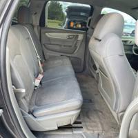 2013 Chevrolet Traverse - FINANCING AVAILABLE! - Dealmaker Auto Sales DEALMAKER AUTO SALES - - Image 10