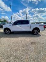 2020 FORD F-150 LARIAT 4X4 WITH LOW MILES! Houston - Image 10