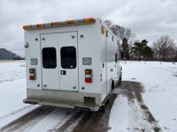 2001 International 4700 (Mechanic's Truck/Maintenance) WI/IL Border - Image 6