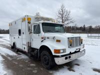 2001 International 4700 (Mechanic's Truck/Maintenance) WI/IL Border - Image 10