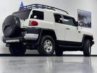 2010 Toyota FJ Cruiser 4x4 1 OWNER 4WD LEATHER Sport Utility 2D SUV A&M Auto Group LLC - Image 5
