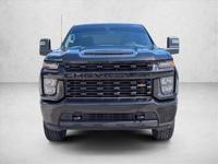 2022 Chevrolet Silverado 2500HD Custom Chevy Truck Crew cab AUTONATION Call (904) 637-7794 to confirm availability - April 23rd - Image 3
