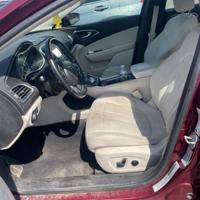 2015 Chrysler 200 Limited, 4cyl, auto, runs good! Olney, Philly - Image 4