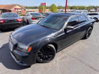 2013 CHRYSLER 300 300C HEMI JOHN VARVATOS EDITION FULLY LOADED FEASTERVILLE - Image 3