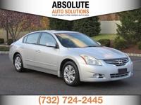 2012 Nissan Altima 2.5 SL 4dr Sedan Nissan Altima Sedan - Image 4