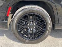 2024 Jeep WAGONEER L SERIES II 4WD Murfreesboro, TN - Image 10