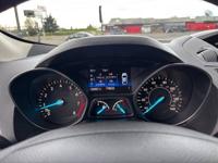 2019 Ford Escape S Fwd SUV / Automatic / Clean Title / 1-Owner / 129K Salem/1477 Hawthorne Ave NE (I-5 Exit 256) - Image 10