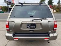 2003 Nissan Pathfinder 4x4 4WD SE 4dr SUV TRADES WELCOME!! - Image 6