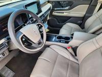 2023 Lincoln Corsair Reserve suv Pristine White Metallic Tri-Coat CALL 720-307-6446 FOR AVAILABILITY - Image 8