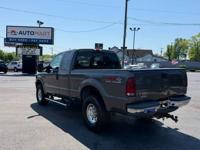 2004 *Ford* *F-250* *Super* *Duty* *XL* Powerstroke Ford F-250 Super Duty - Image 3