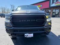 2020 Ram 1500 Laramie Crew Cab 4WD - 5.7L HEMI - Nice truck! Oak Forest - Image 3