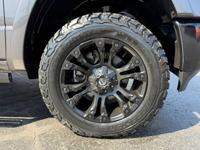 2020 Ram 1500 Laramie Crew Cab 4WD - 5.7L HEMI - Nice truck! Oak Forest - Image 10