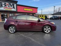 2013 Toyota Prius Three Hatchback - Extra clean! Oak Forest - Image 9