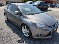 2014 Ford Focus Titanium Hatch -DOWN PAYMENTS AS LOW AS + Jax AutoWholesale.com - Guaranteed Credit Approval!! - Image 4