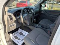 2019 Nissan Frontier PRO-4X Crew Cab 5AT 4WD -DOWN PAYMENTS AS LOW AS + Jax AutoWholesale.com - Guaranteed Credit Approval!! - Image 10