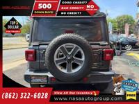 2019 Jeep Wrangler Unlimited Sahara 4x4 4 x 4 4-x-4 The price in this ad is the downpayment - Image 9
