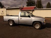 92 Nissan Regular Cab PERFECT HONEY DO TRUCK! CASH ONLY! DRIVES GREAT! AFFORDABLE CARS! TRUCKS! AND SUVS! - Image 4
