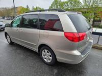 2010 Toyota Sienna LE 7 Passenger 4dr Mini Van + Best Auto - Image 4