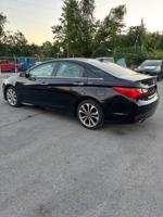 2014 Hyundai Sonata Limited * Runs and drives good * Solid vehicle. - Image 3