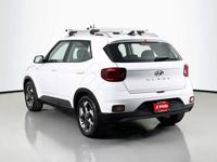 2022 Hyundai VENUE SEL Sport Utility 4D _Hyundai_ _VENUE_ _Sedan_ - Image 4