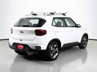 2022 Hyundai VENUE SEL Sport Utility 4D _Hyundai_ _VENUE_ _Sedan_ - Image 6