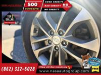 2020 Hyundai Santa Fe SEL 24L 24 L 24-L Auto AWD The price in this ad is the downpayment - Image 4